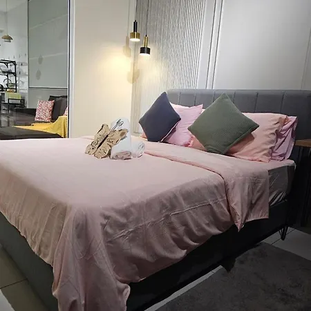 Anggun Arte Mont Kiara Apartment Kuala Lumpur Luaran gambar