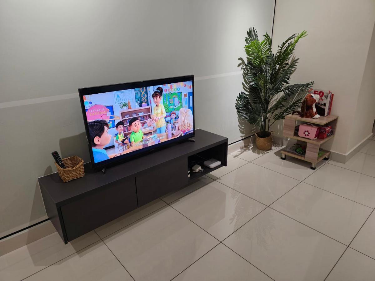 Pangsapuri Anggun Arte Mont Kiara *